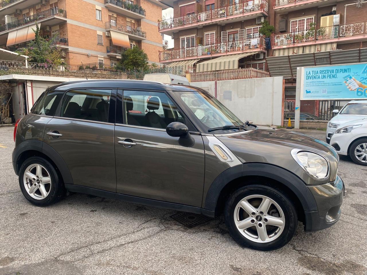 Mini Cooper D Countryman Mini 1.6 Cooper D Countryman x neopatentati