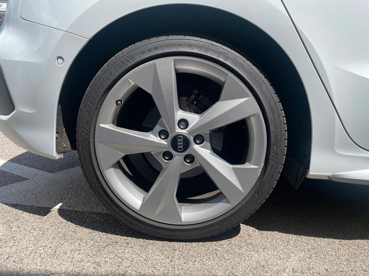 Audi A3 SPB 30 TDI S tronic line edition