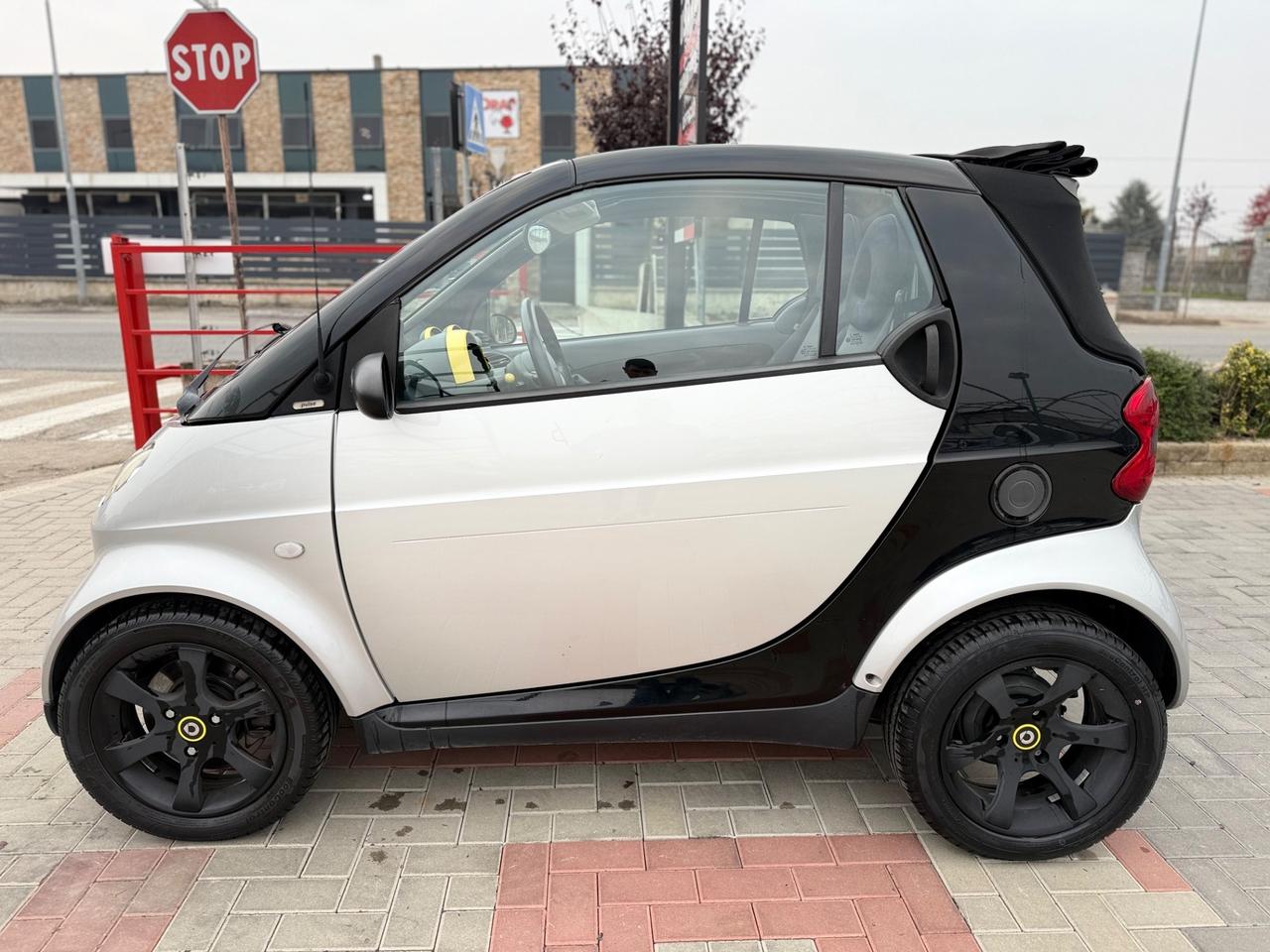 Smart ForTwo 700 cabrio pure (45 kW)