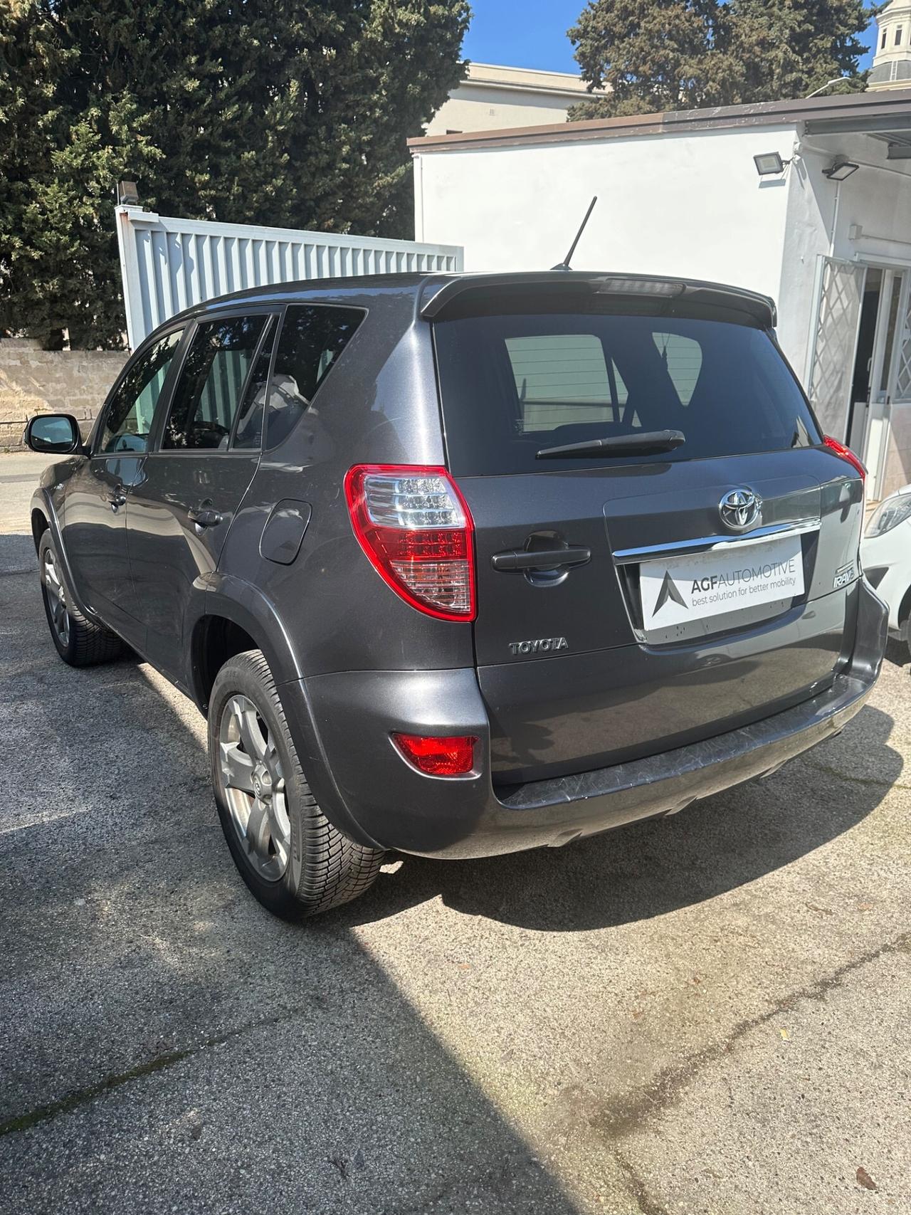 Toyota RAV 4 RAV4 Crossover 2.2 D-Cat A/T 150 CV Executive