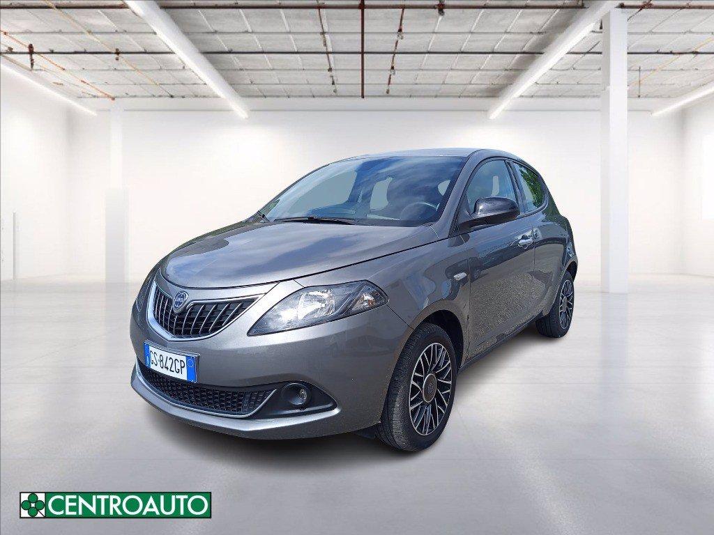 LANCIA Ypsilon 1.0 firefly hybrid Gold Plus s&s 70cv 5p.ti del 2024