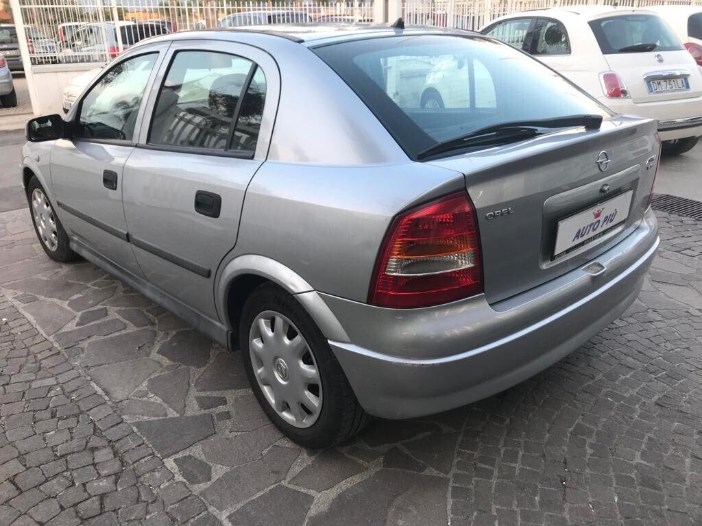 Opel Astra 1.4i 16V
