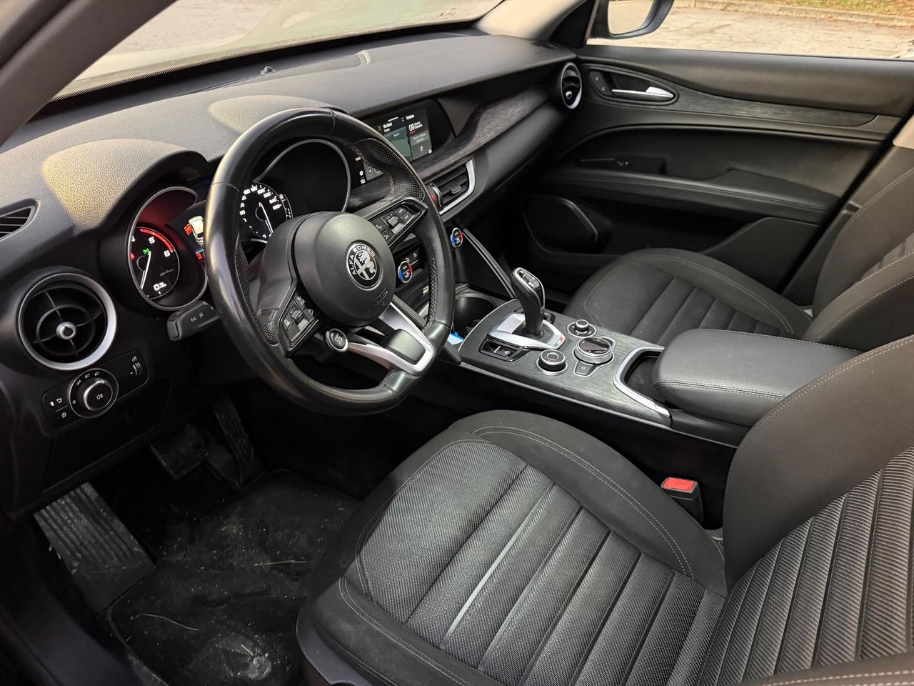 Alfa Romeo Stelvio 2.2 Turbodiesel 210 CV AT8 Q4 Ti