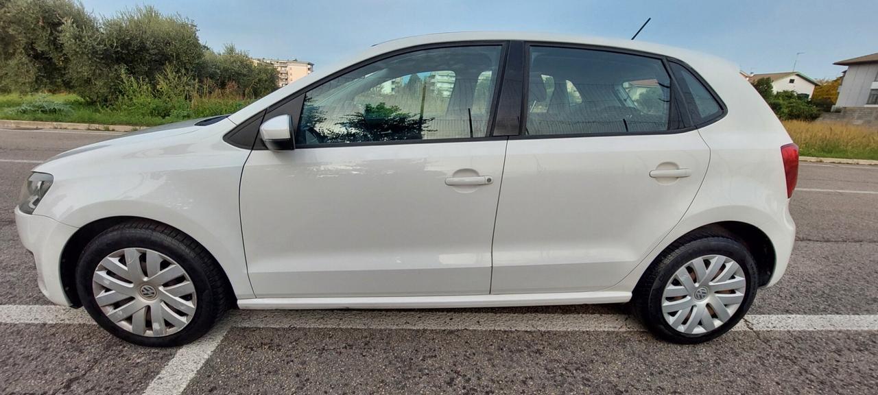 POLO 1,2 BENZINA TETTO APRIBILE X NEOPATENTATI SENSORI DI PARCHEGGIO IMPECCABILE