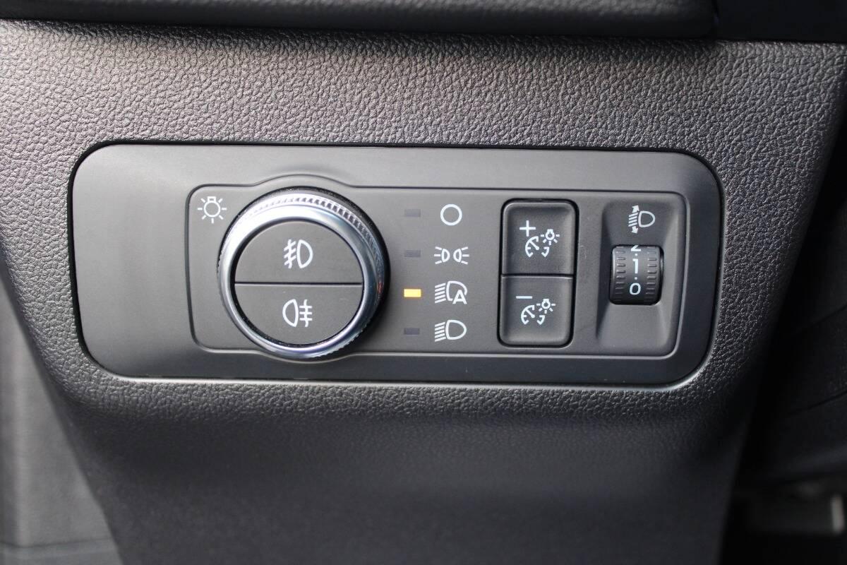 Ford Kuga 2.0 ecoblue ST-Line 2wd 120cv AUTO con CarPlay