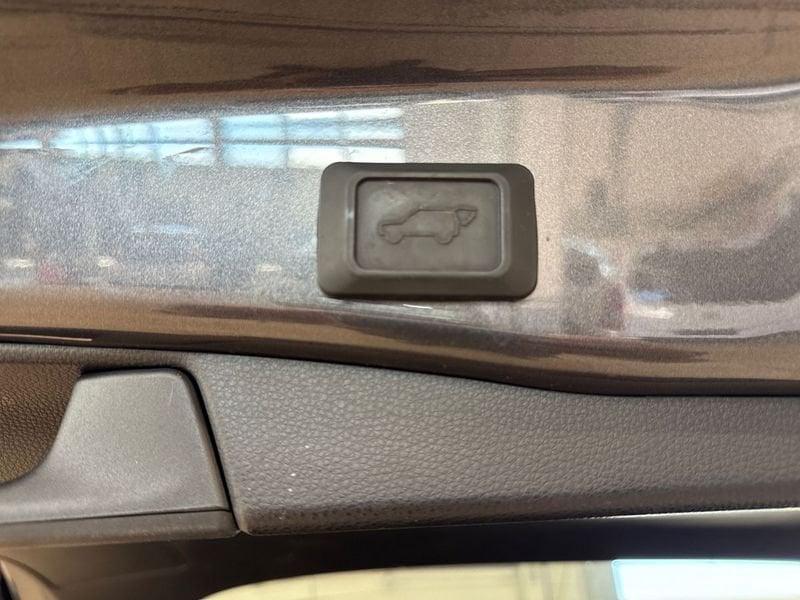 Toyota RAV4 2.5 VVT-iE Hybrid 218cv Style 2WD E-CVT