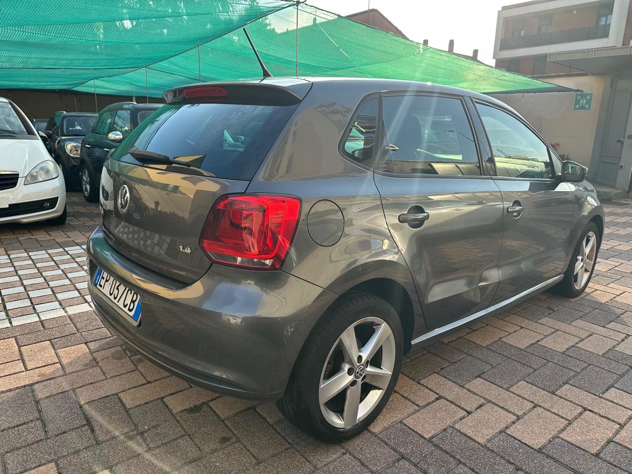 Volkswagen Polo 1.4 5 porte Highline - ok neopatentati