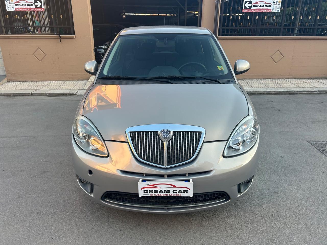 Lancia Ypsilon 1.4 Unyca Ecochic GPL