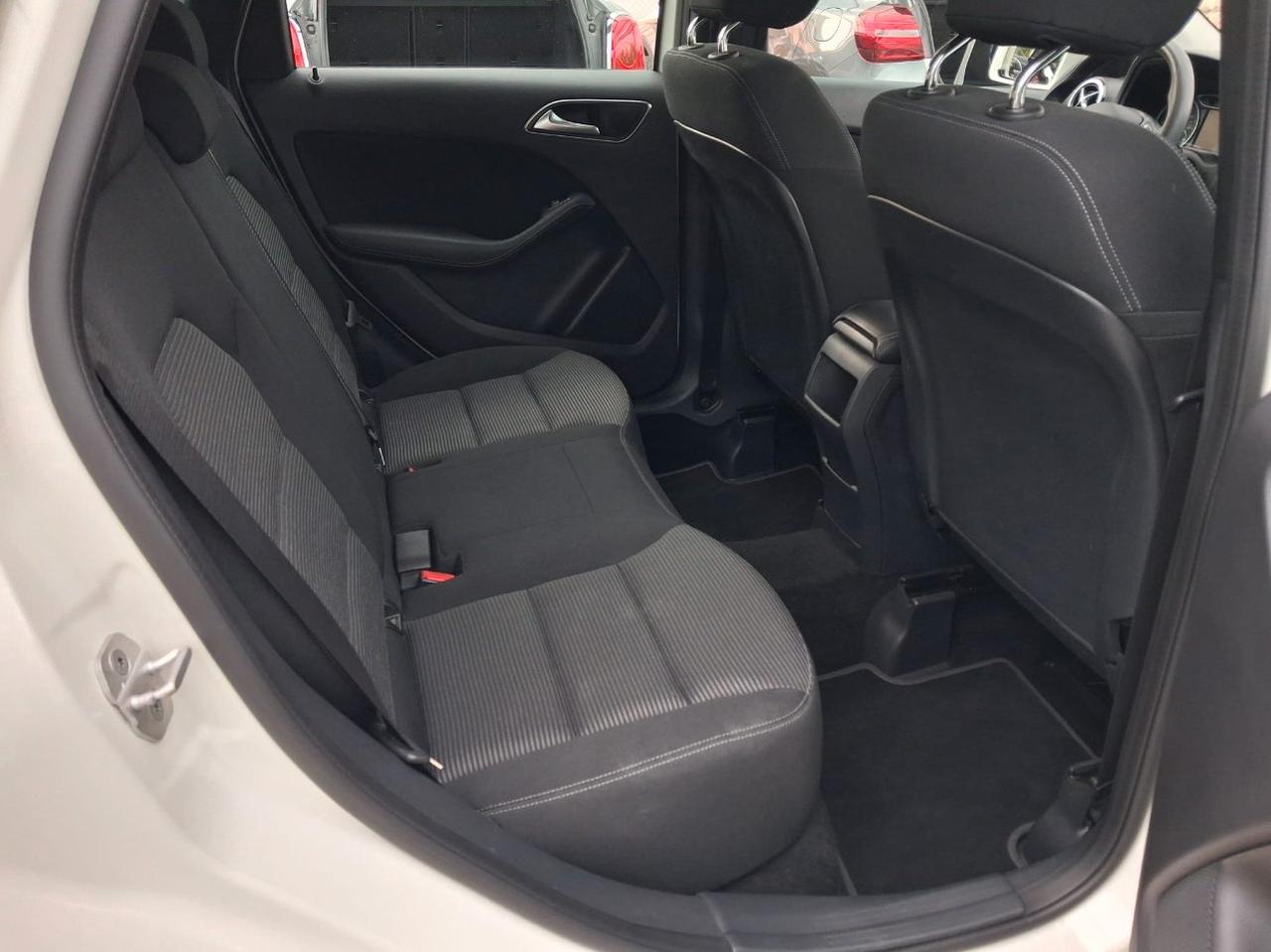 Mercedes B 180 D Executive E6 FL