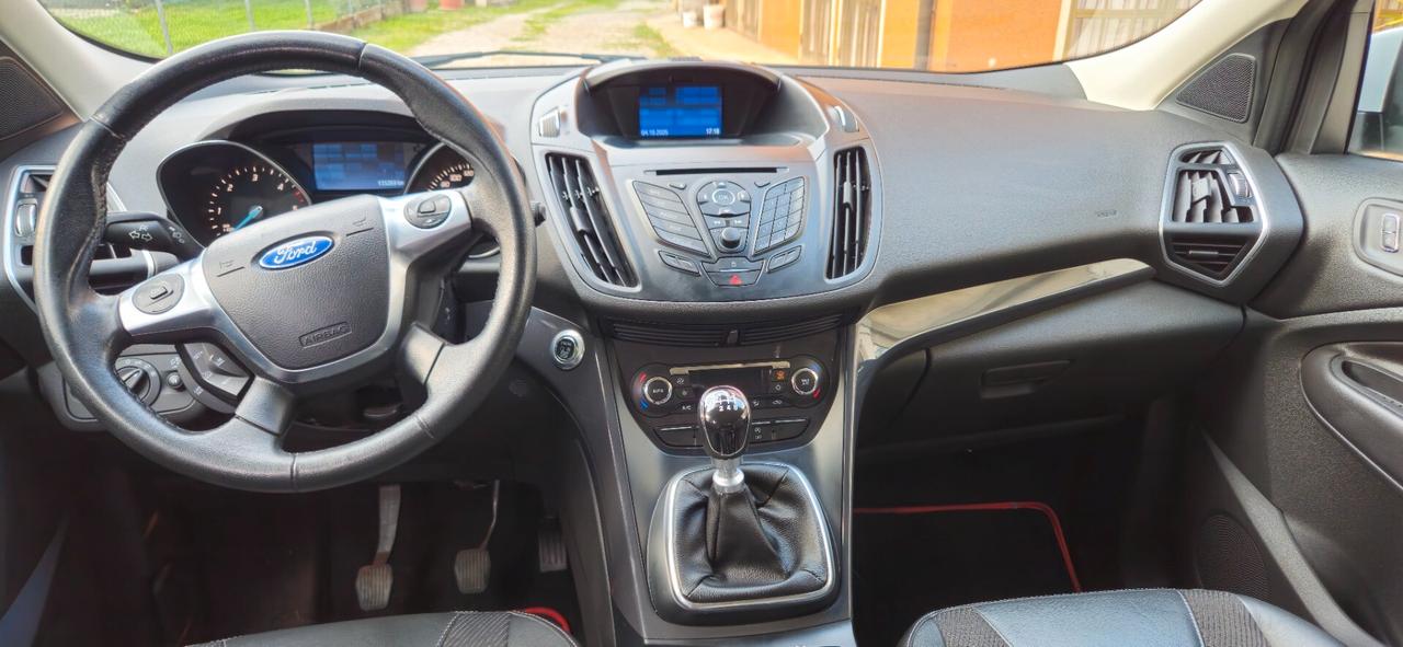 Ford Kuga 2.0 TDCI 120 CV S&S 2WD Titanium