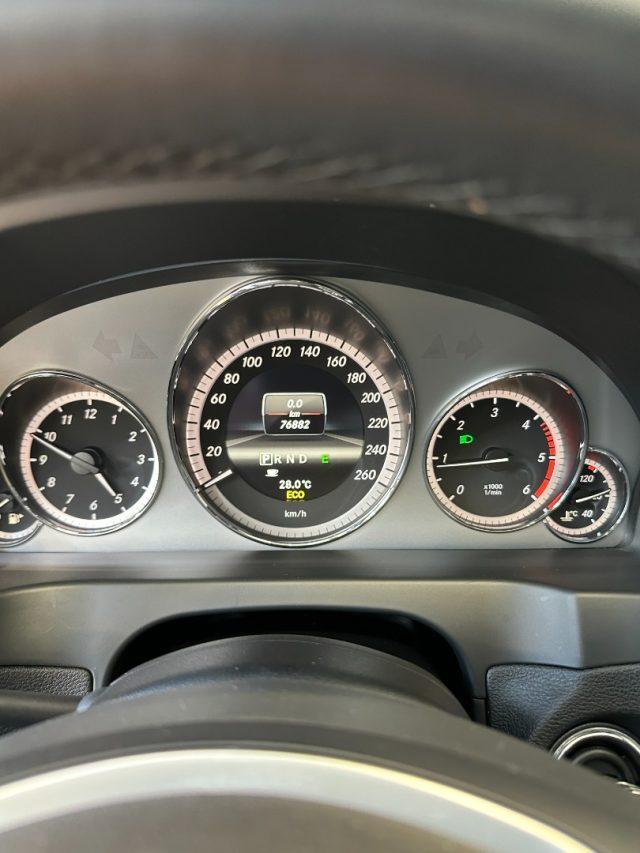 MERCEDES-BENZ E 220 CDI Coupé Premium AMG - Auto - 18" - Tetto - Navi