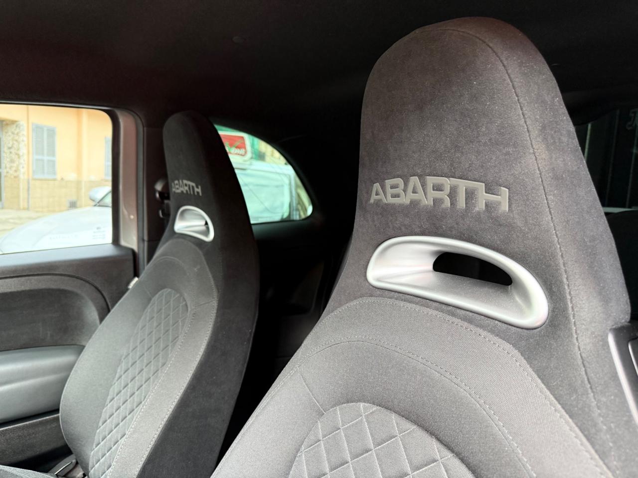 Abarth 595 1.4 Turbo T-Jet 165 CV