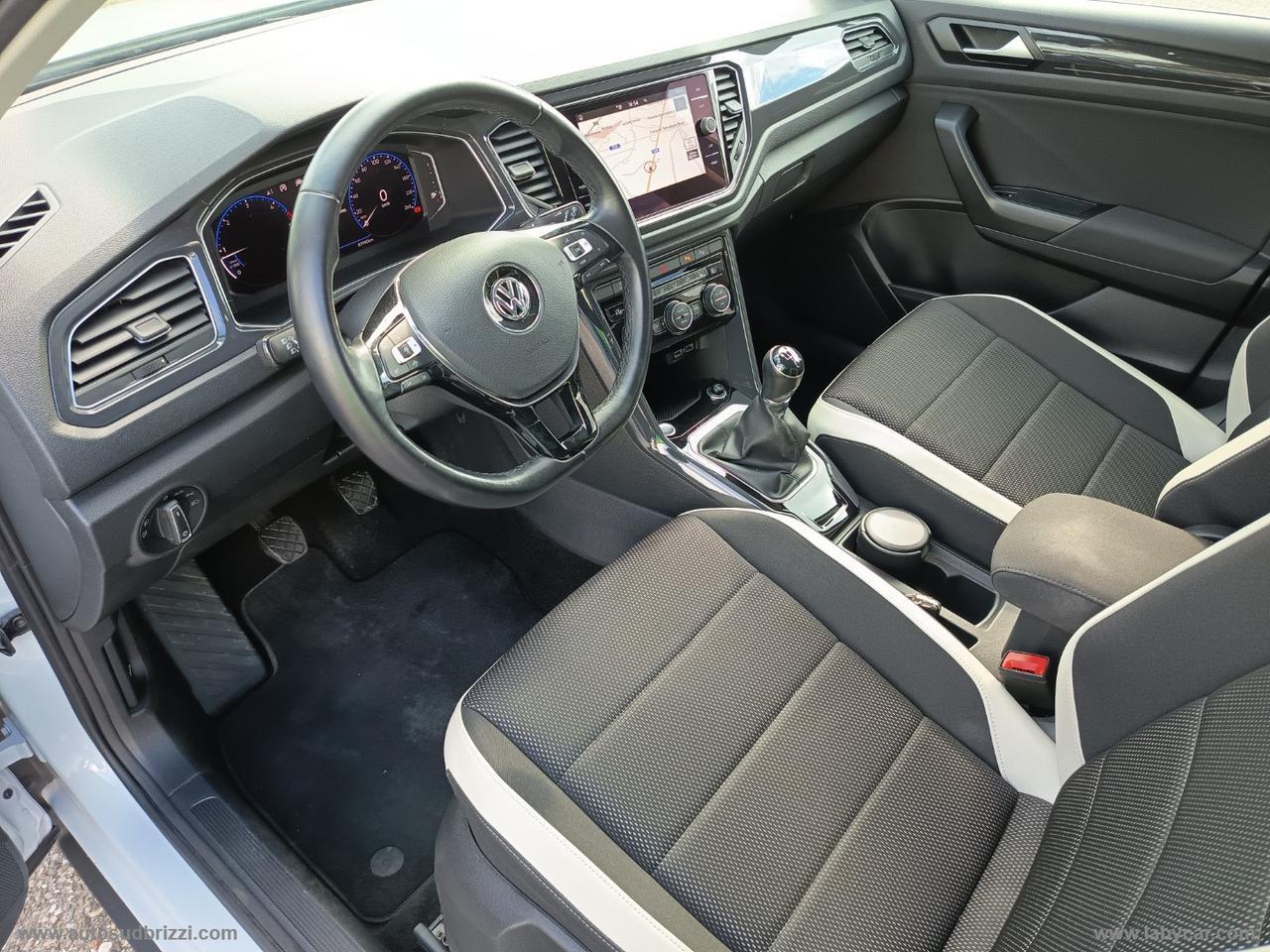 VOLKSWAGEN T-Roc 1.6 TDI SCR Advanced BlueMot.Tech. NAVI+RETRO