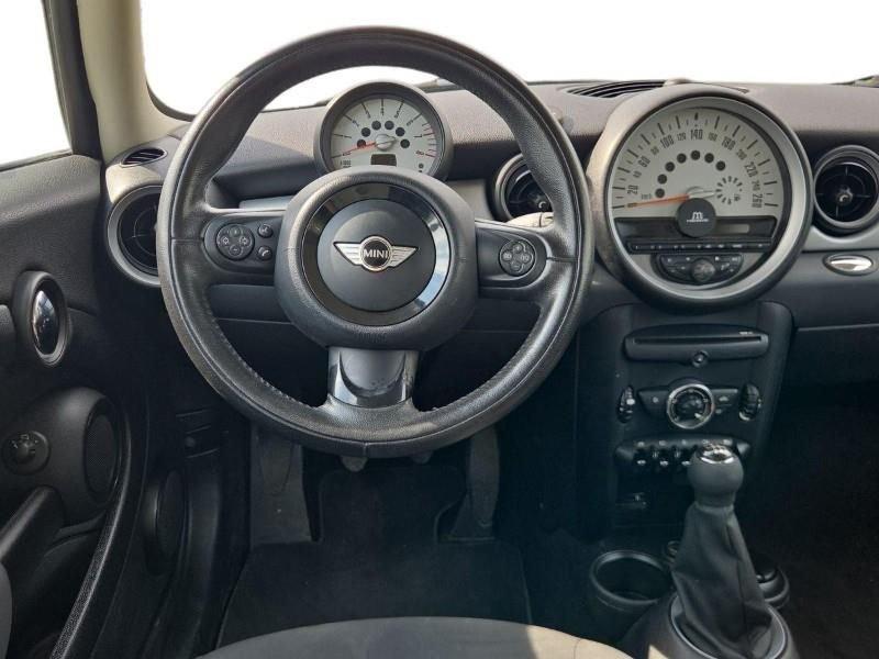 MINI Mini 3ª serie (R56) 1.6 16V One (55kW)