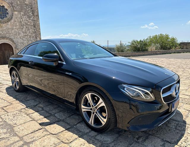 MERCEDES-BENZ E 220 d Auto Sport (Navi/Retro/Led/Pelle)