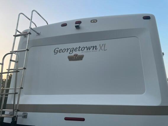 Ford FOREST RIVER GEORGETOWN XL