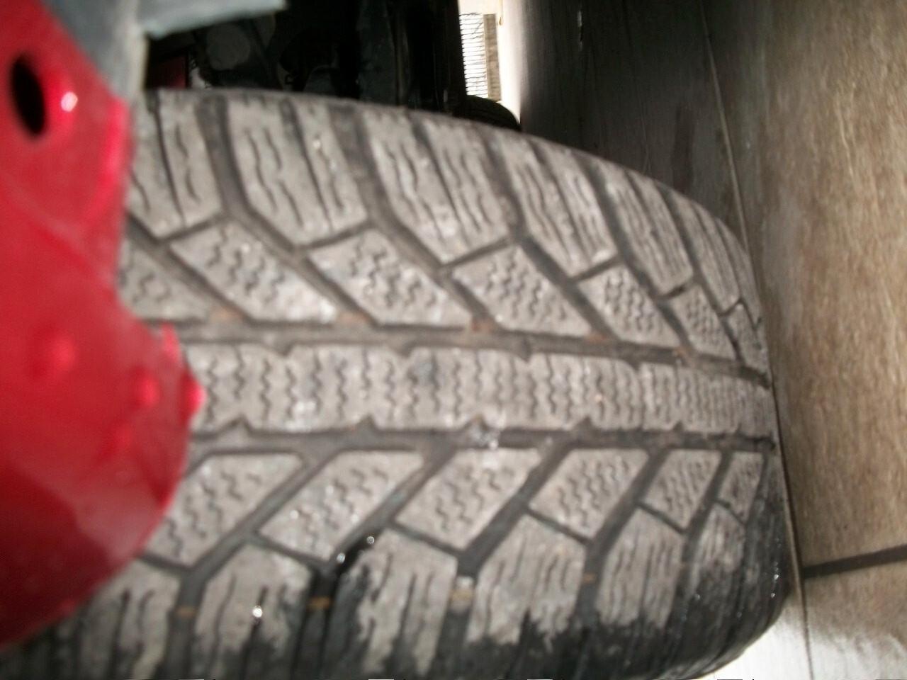 Peugeot 208 PureTech 82 5 porte Active riferimento fp836 CC 1199 EURO 06 KM 62940 TALIANDATI CON NAVI E SEDILI RISCALDATI GARANZIA UN ANNO SI NEOPATENTATI