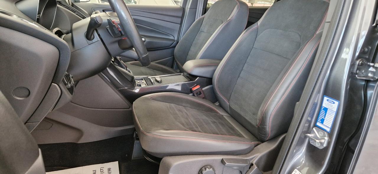 Ford Kuga 2.0 TDCi 150cv 4WD ST-Line