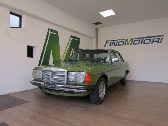 MERCEDES-BENZ 200 2.0 109 CV BERLINA