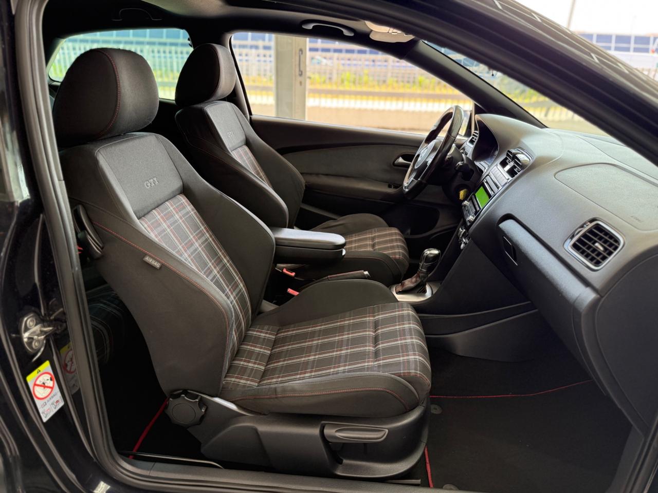 Volkswagen Polo 1.4 TSI DSG 3 porte GTI