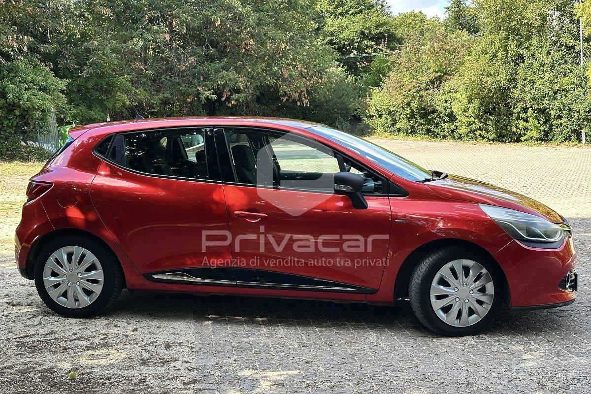 RENAULT Clio 1.2 75CV 5 porte Zen