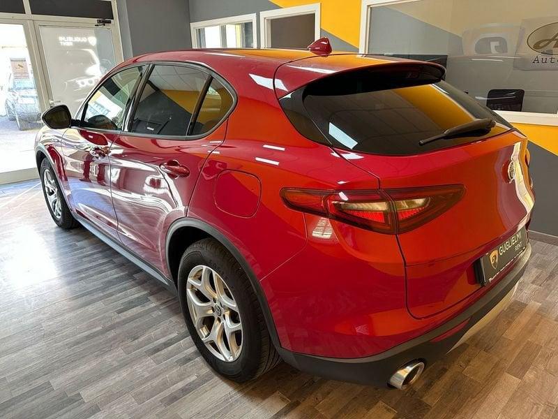 Alfa Romeo Stelvio 2.2 Turbodiesel 160 CV AT8 RWD Super