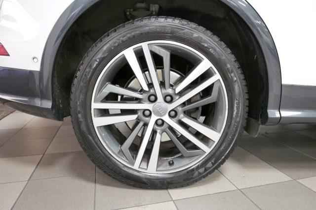 AUDI Q5 55 TFSI e quattro S tronic S line plus