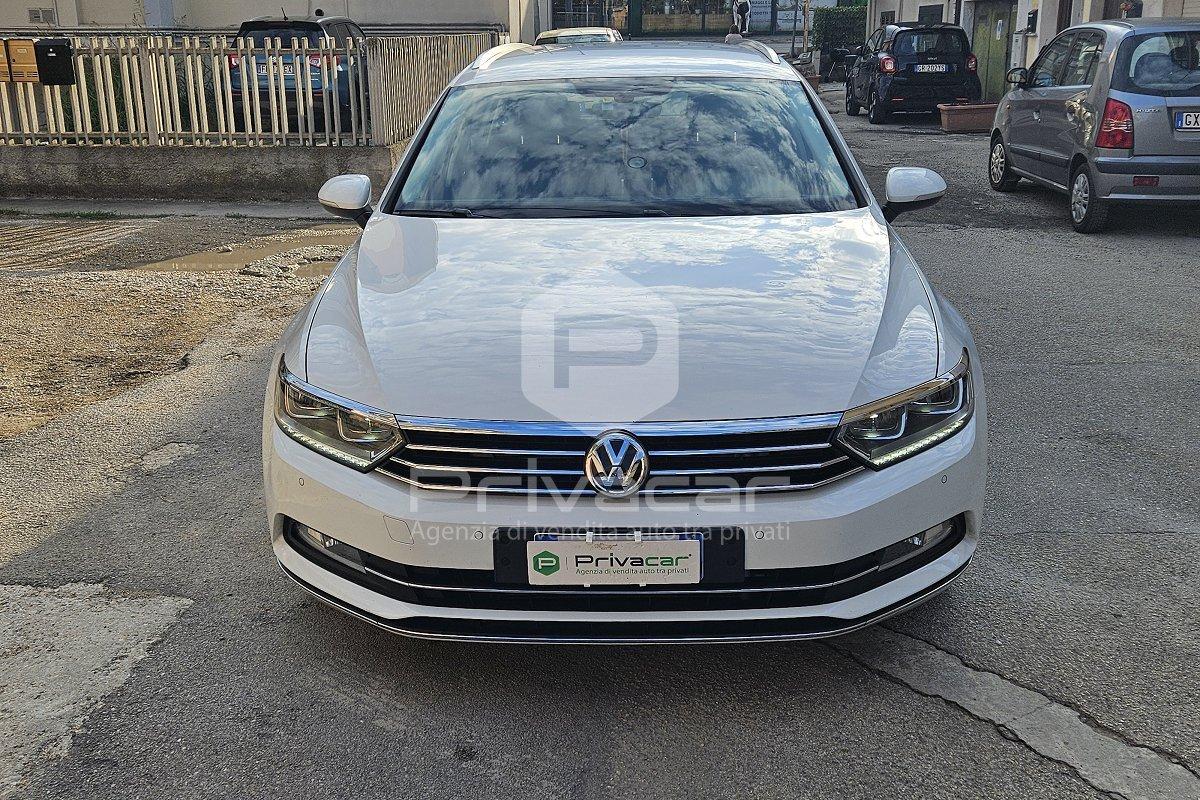 VOLKSWAGEN Passat Variant 2.0 TDI DSG Executive BlueMotion Tech.