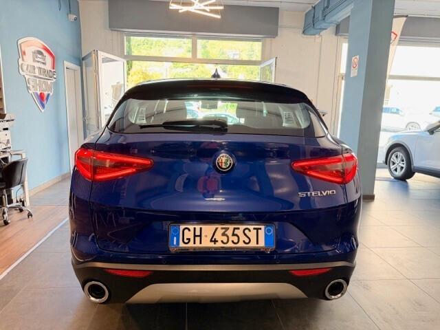 Alfa Romeo Stelvio 2.2 Turbodiesel 190 CV AT8 RWD Business