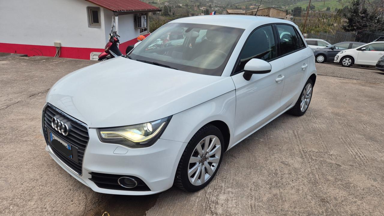 Audi A1 1.6 TDI 105 CV Attraction
