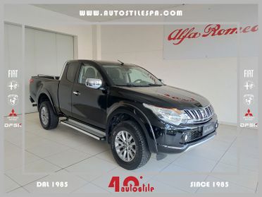 Mitsubishi L200 L200 2.4 DI-D/181CV Club Cab Intense Cabina Estesa