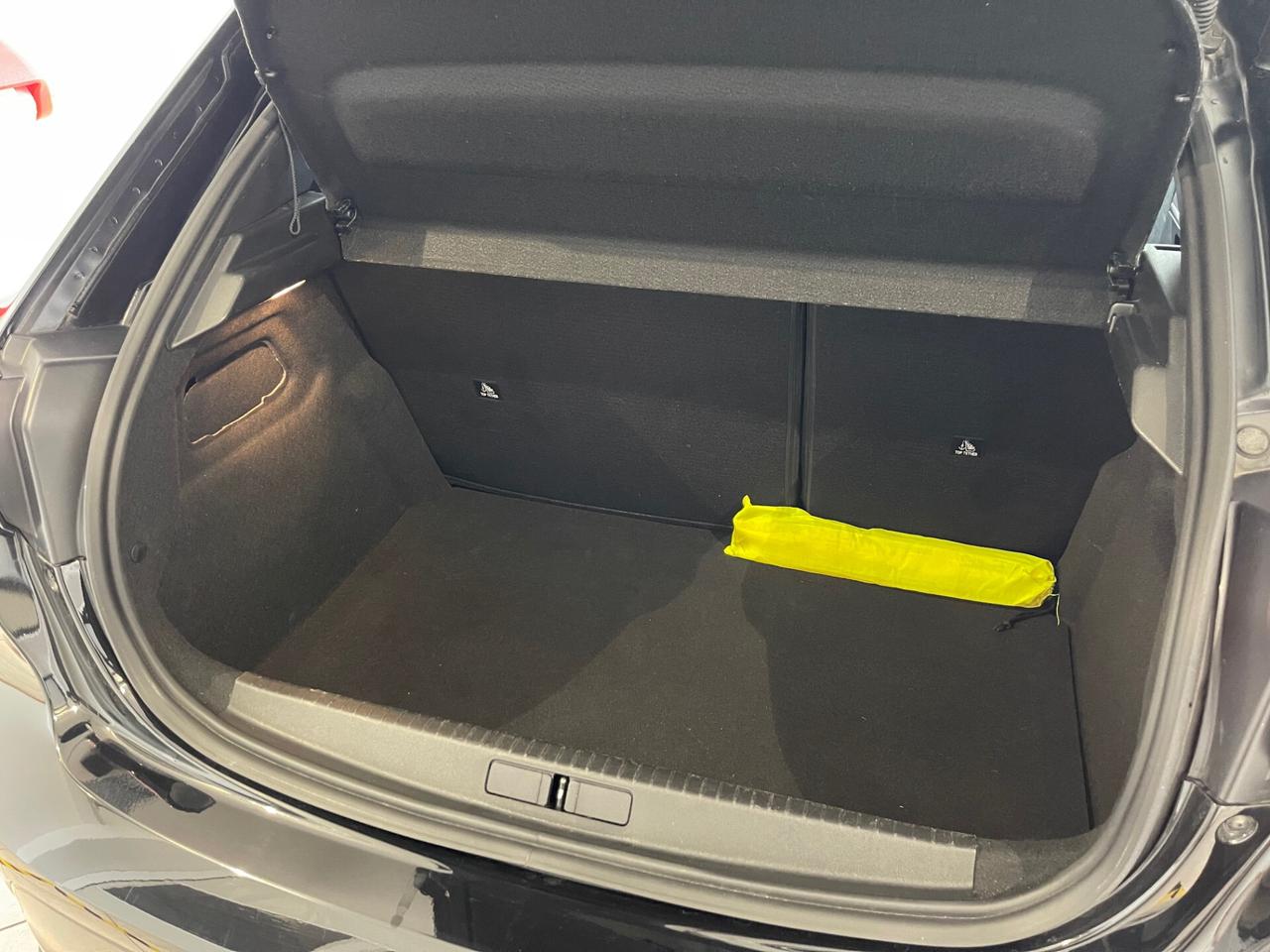 Peugeot 208 1.2 100cv 5 porte Allure NO VINCOLO DI FINANZIAMENTO