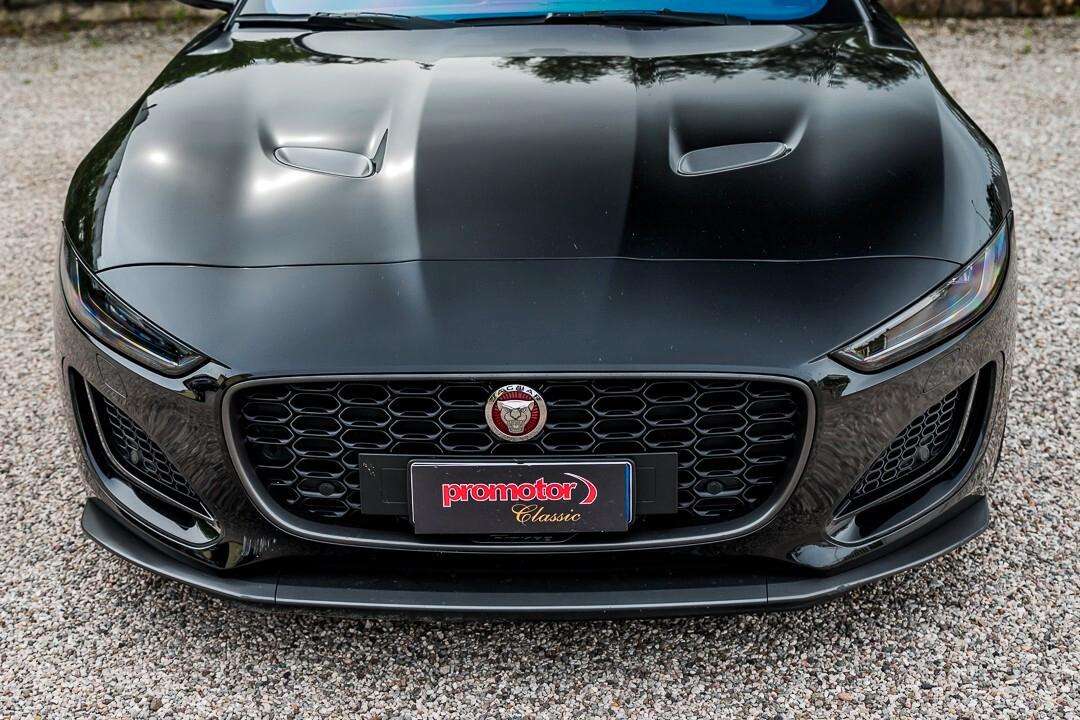 Jaguar F-Type 5.0 V8 First Edition 450 AWD
