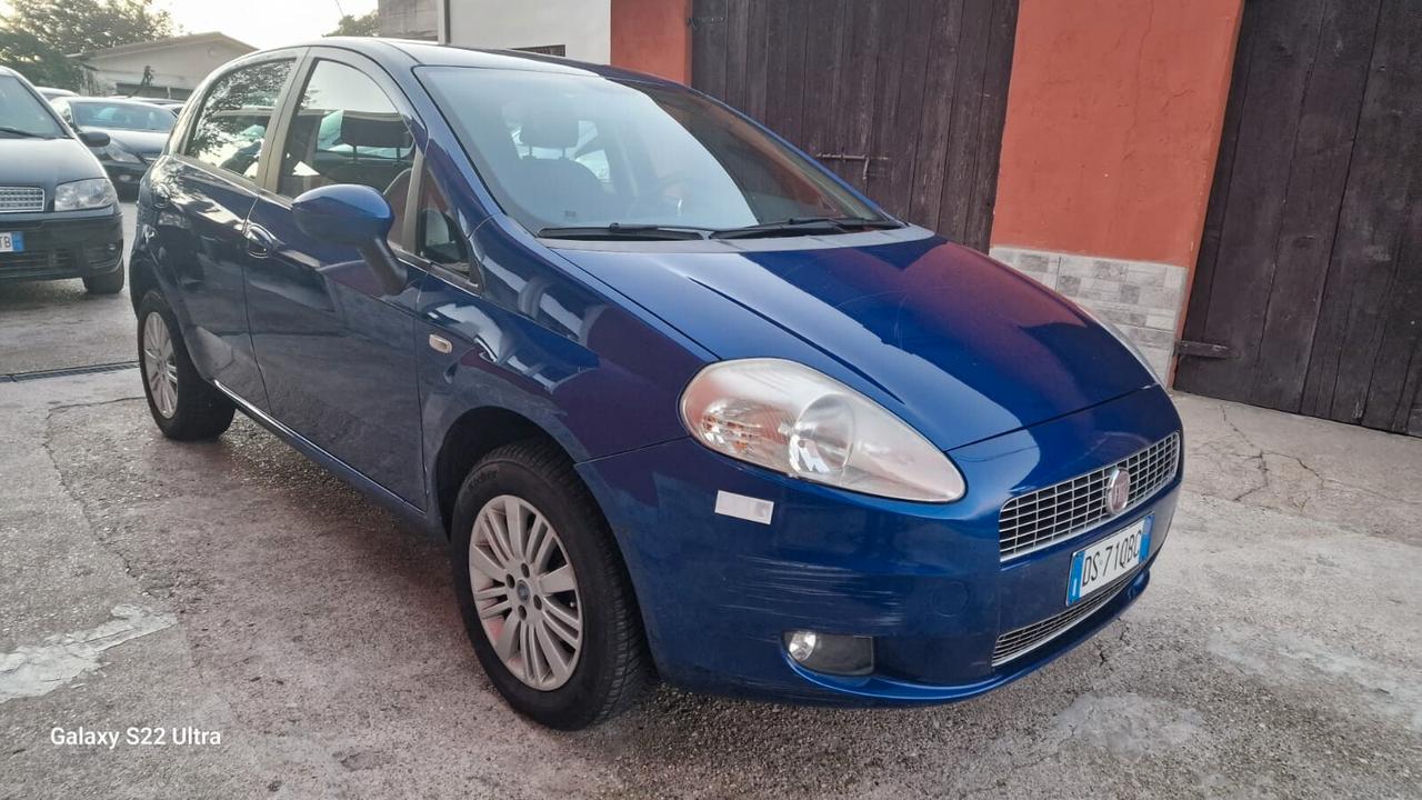 Fiat Grande Punto 1.4 5 porte Active Natural Power neop