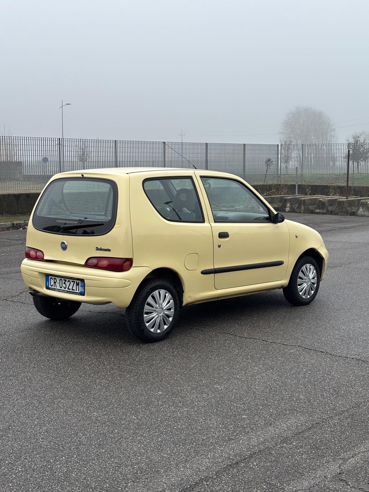 Fiat 600 1.1 Active