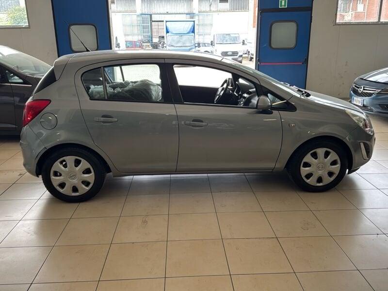 Opel Corsa 1.2 85cv Ecotec GPL