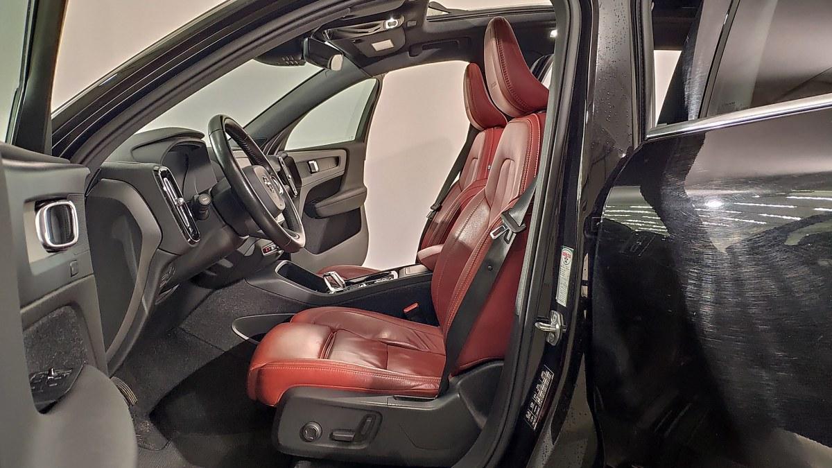 VOLVO Xc40 D3 Awd Geartronic Inscription N-1