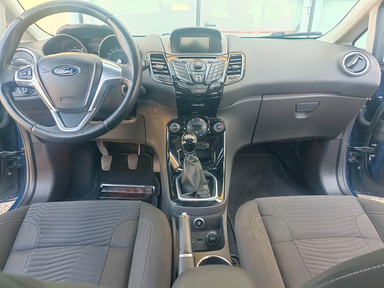 Ford Fiesta Benzina/Gpl Titanium