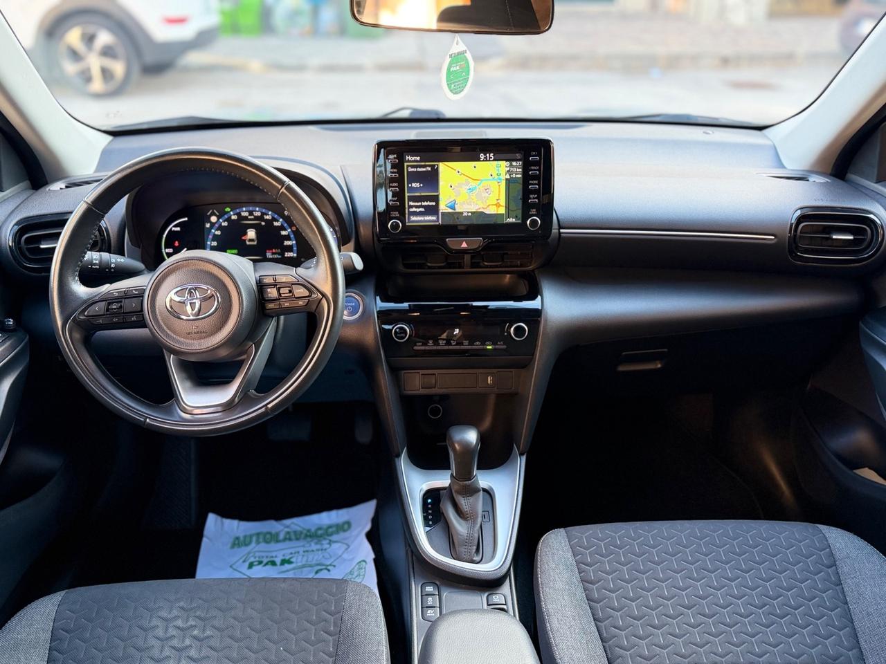Toyota Yaris Cross 1.5 Hybrid E-CVT AWD Lounge