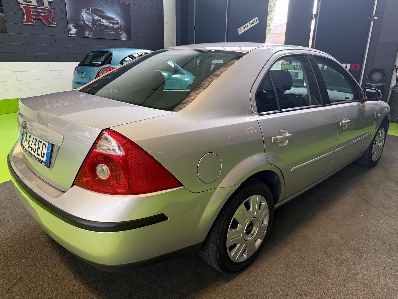 Ford Mondeo 1.8i 16V 125cv —SOLO 89.300KM- METANO