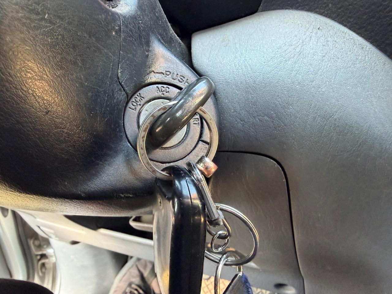 TOYOTA RAV4 2.0 16V BENZ-GPL 2032 4X4 UNI PROP