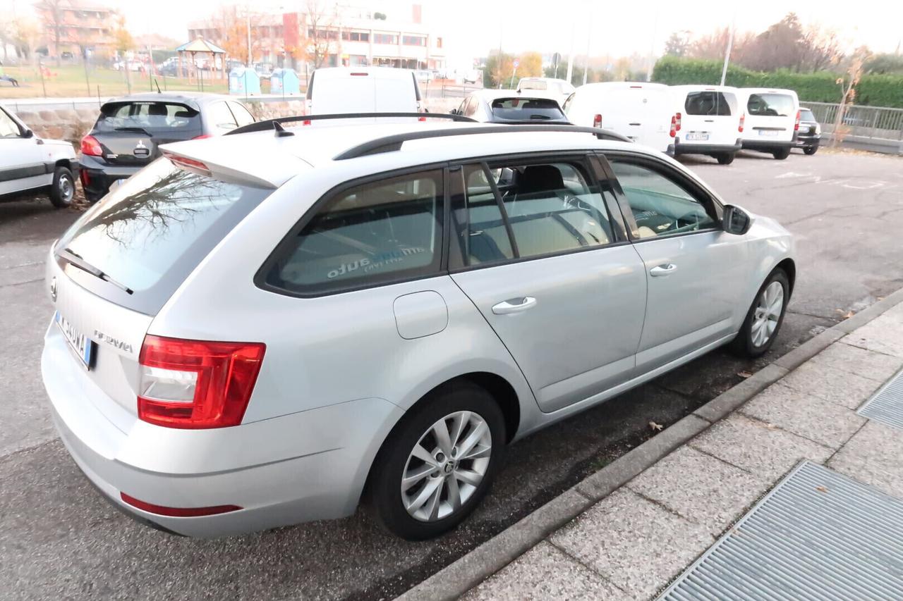 Skoda Octavia 1.6 TDI 115 CV Wagon Executive