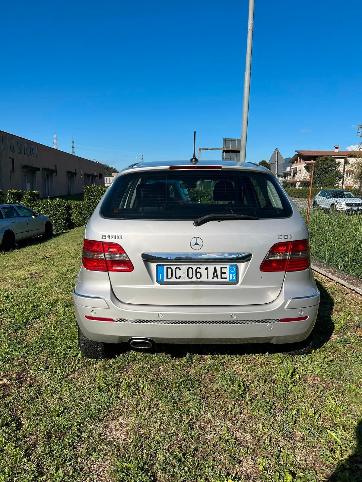 Mercedes-benz B 180 CDI X neopatentati