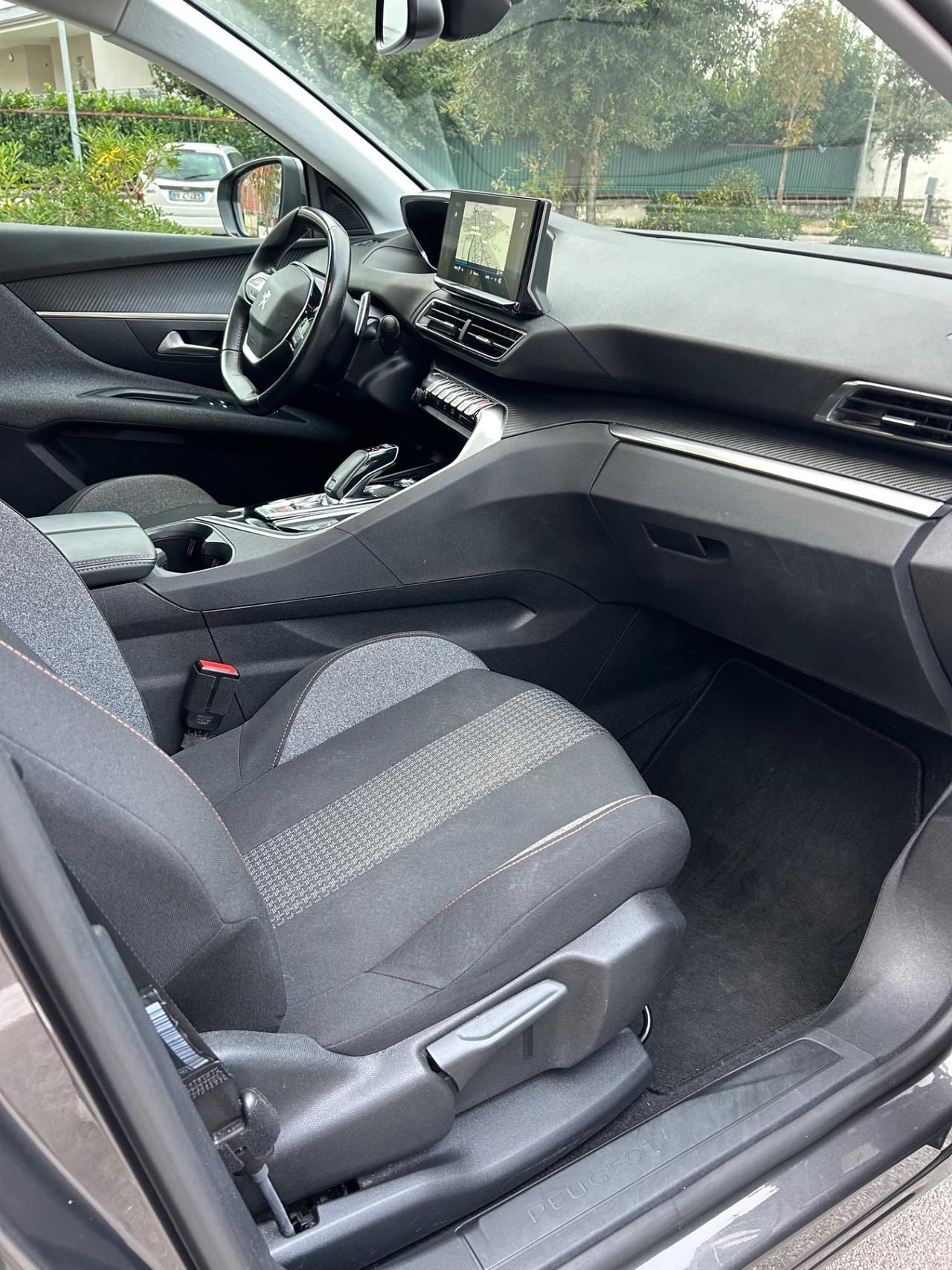 Peugeot 3008 BlueHDi 130 S&S EAT8 - 2021