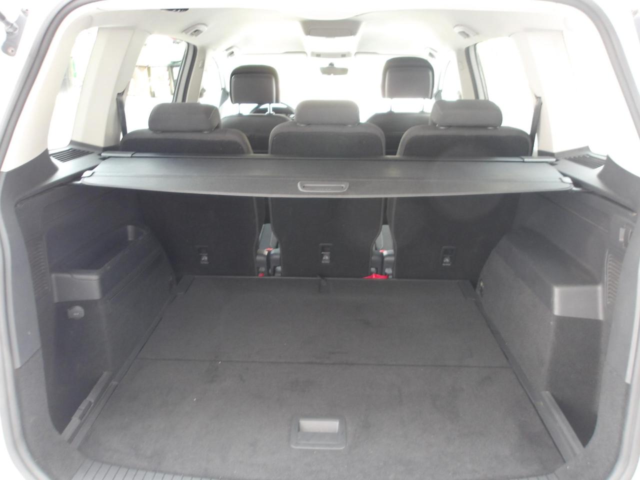 Volkswagen Touran 1.6 tdi Business