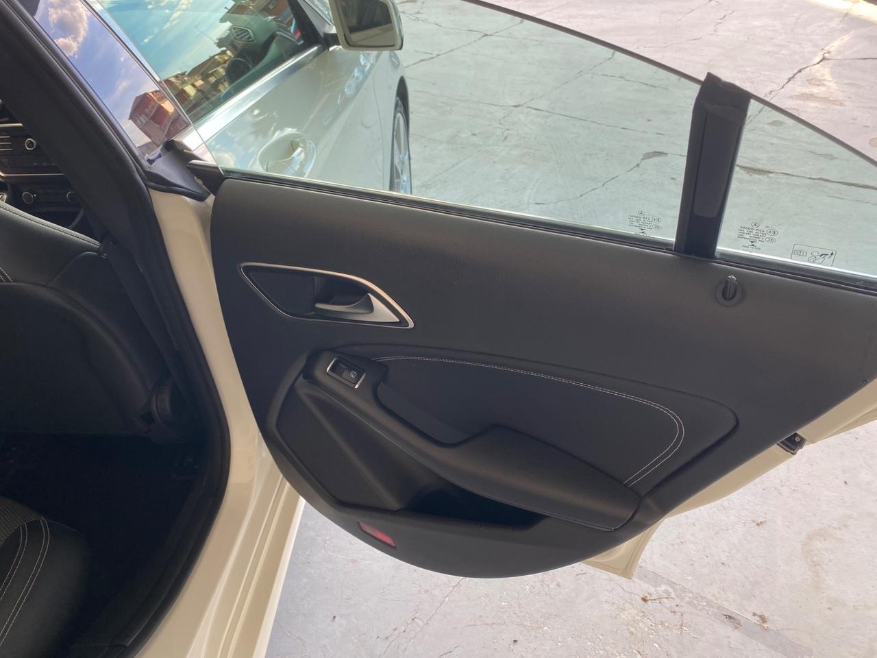 Mercedes-benz CLA 180 d Business
