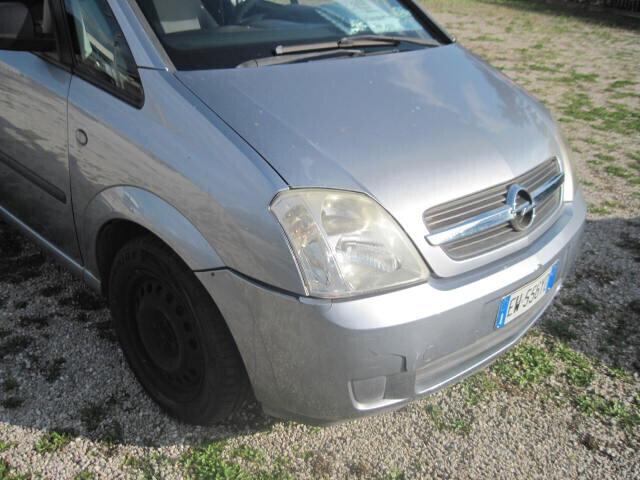 MERIVA 1.4 BENZINA 90 CV NEOPATENTATI SCONTO IN SEDE