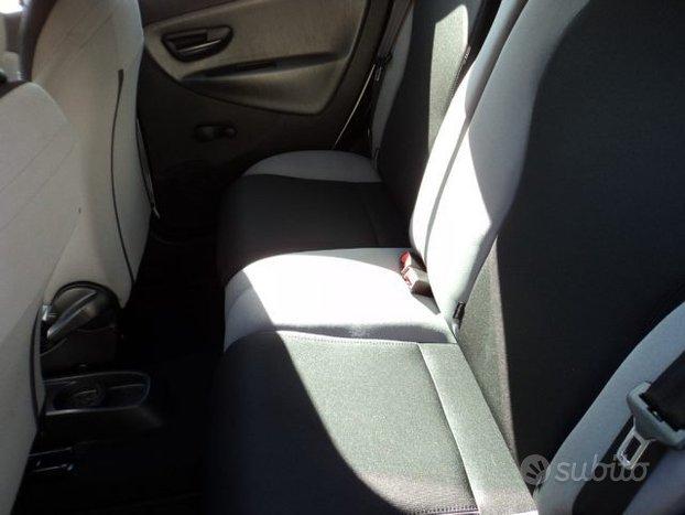 LANCIA Ypsilon 0.9 TwinAir 85 CV