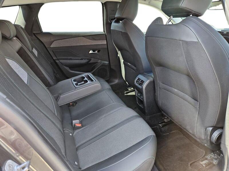 Peugeot 308 GT BlueHDi 130 EAT8 S&S