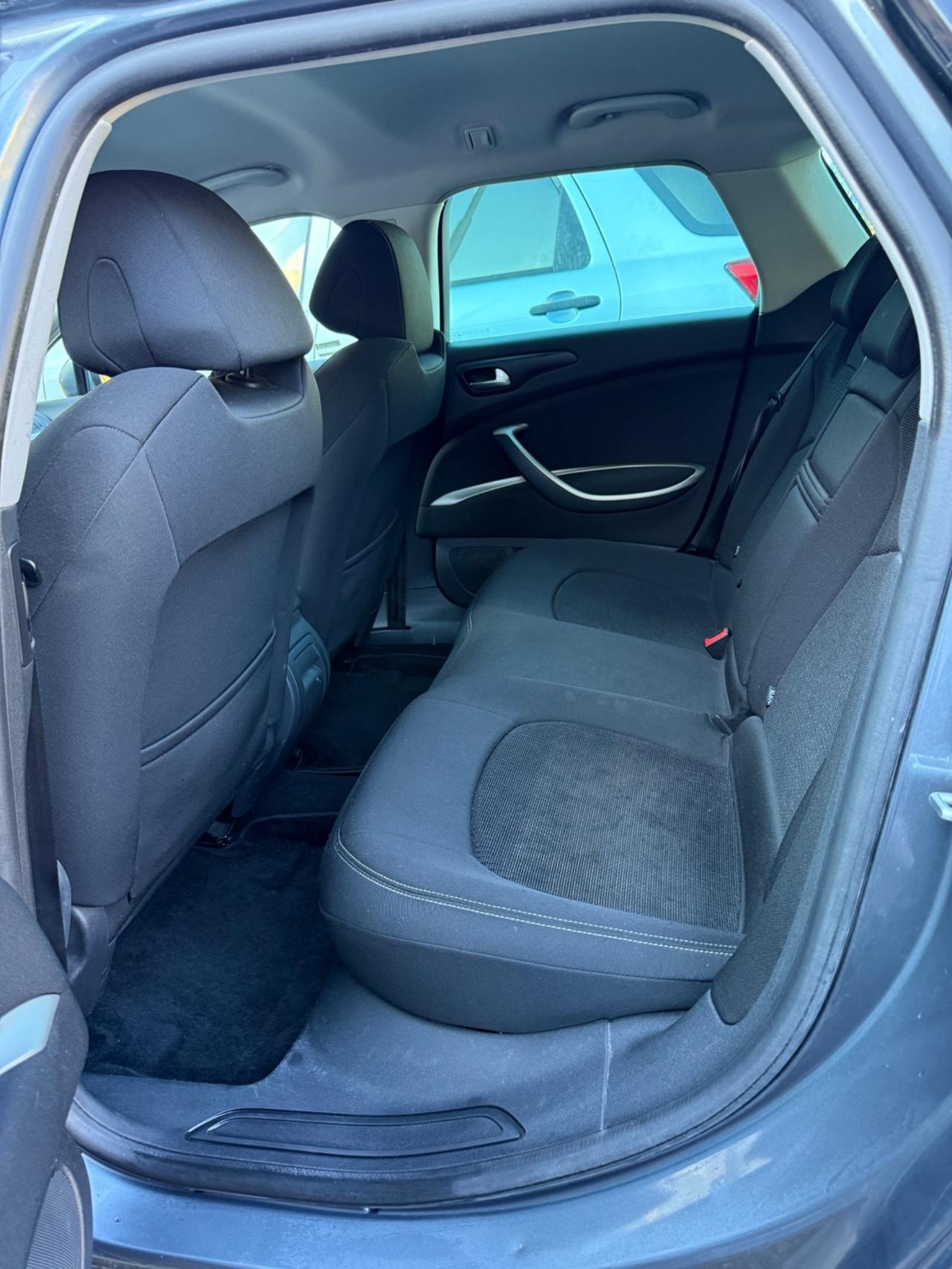 Citroen C5 2.0 HDi 140 Dynamique Tourer